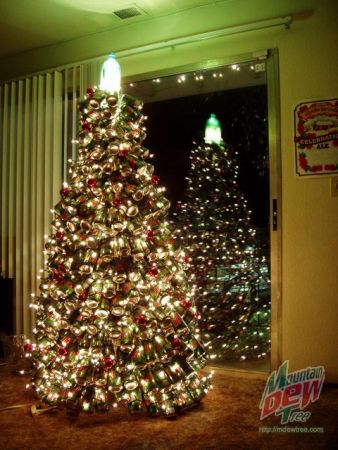 mountain_dew_christmas_tree